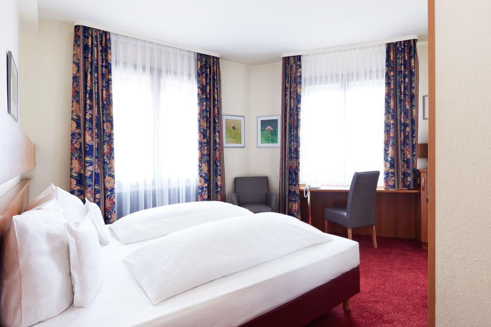 Hotel Doria à Düsseldorf Extérieur photo
