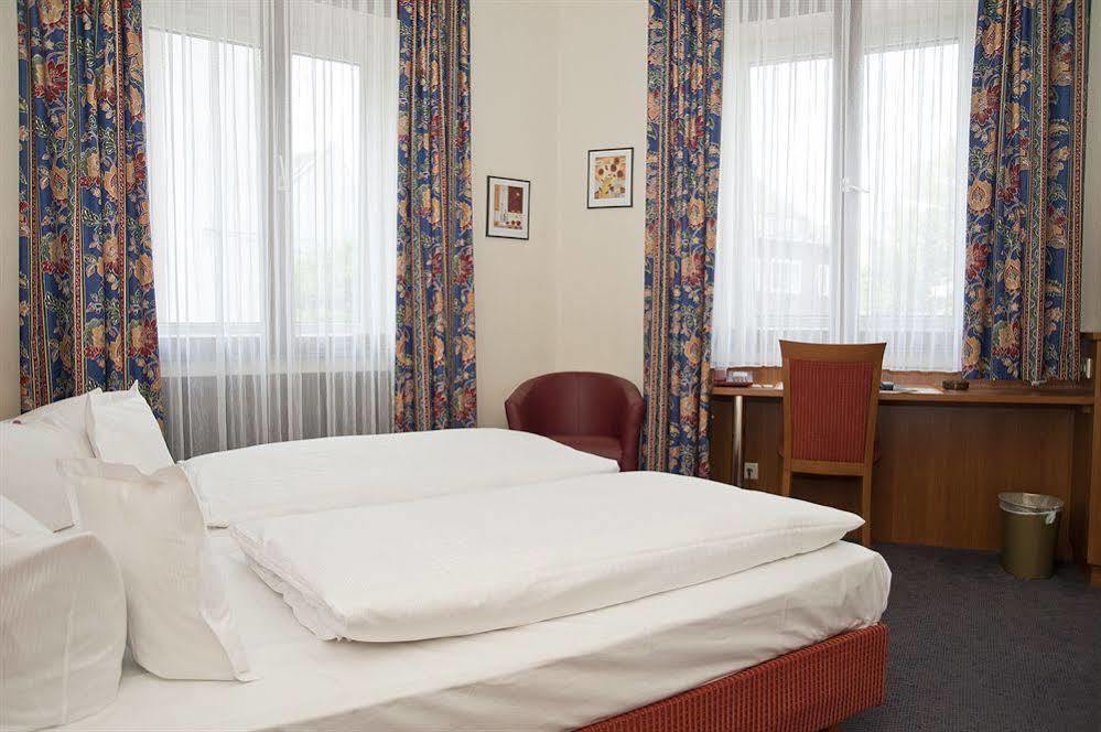 Hotel Doria à Düsseldorf Extérieur photo